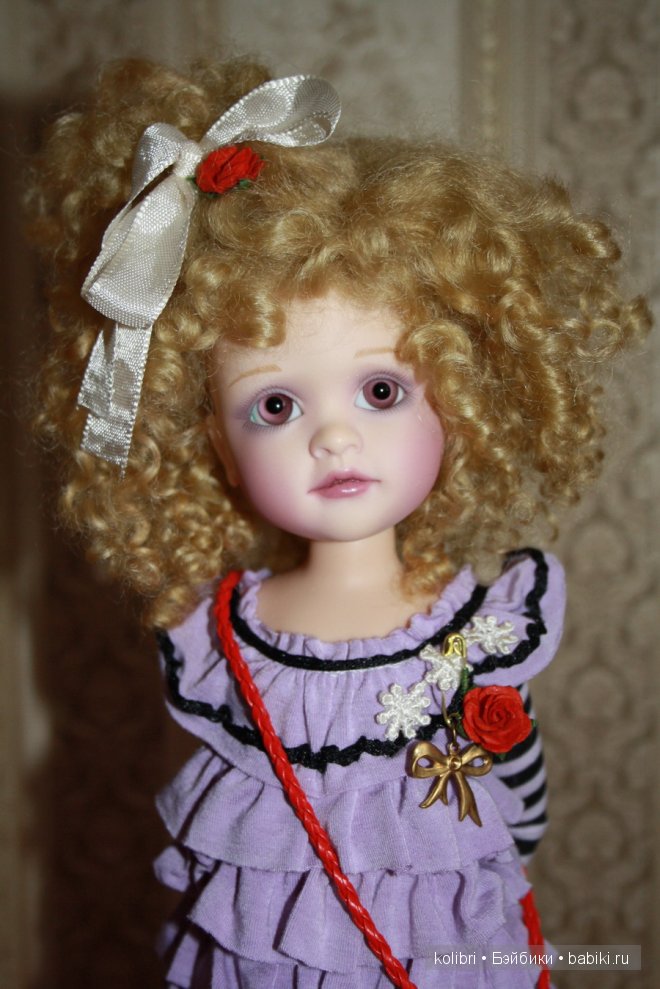 Valentina Rose, автор Lorella Falconi