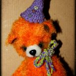 Маленький француз Маню - игрушка вязанная крючком