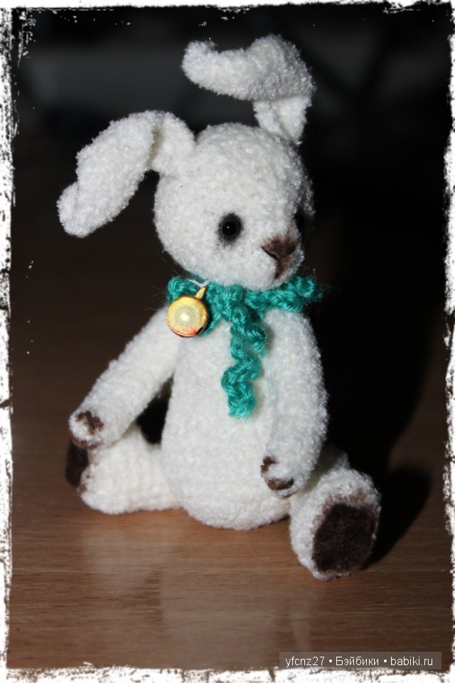 Мини зайка Луис. Игрушка вязанная крючком Дунаевой Анастасии (фото 2)