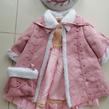 Оригинальная одежда от Zawieruszynski.Пальто,платье, подштанники,шапка,сумочка.Идеально для Скилле