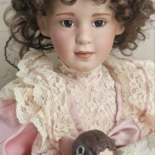 Красивая парочка  «Mary Elizabeth and her Jumeau» от Pamela Phillips