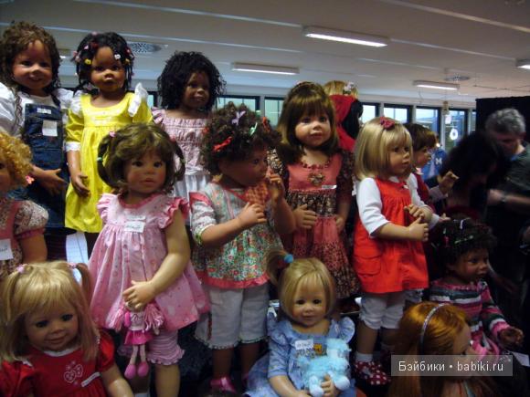 Выставка кукол в германском городке Эшвеге (Eschwege) 2010. Фоторепортаж | Бэйбики Выставка кукол в германском городке Эшвеге (Eschwege) 2010. Фоторепортаж (фото 2)