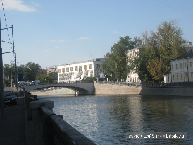 Небольшая прогулка по любимым местам. Куклы Готц