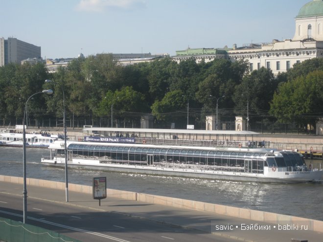 Небольшая прогулка по любимым местам. Куклы Готц