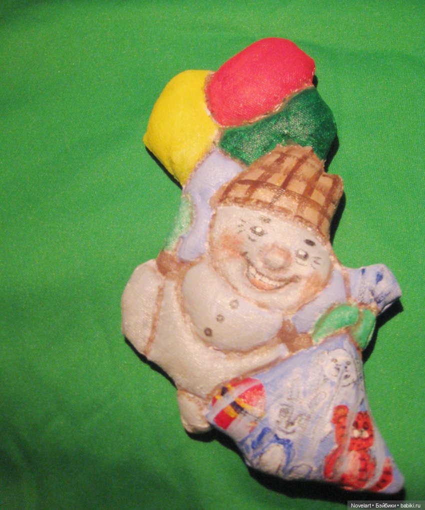 Снеговик с шариками, новогодняя игрушка. Описание пошива (фото 2)