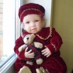 Беляночка Оливия от Ashton Drake