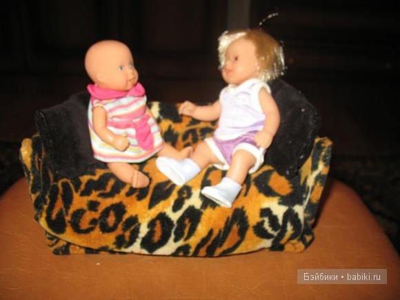 Диванчик для кукол своими руками. Моя работа (фото 9)