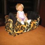 Диванчик для кукол своими руками. Моя работа