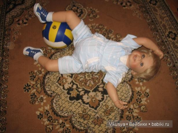 Футболист устал