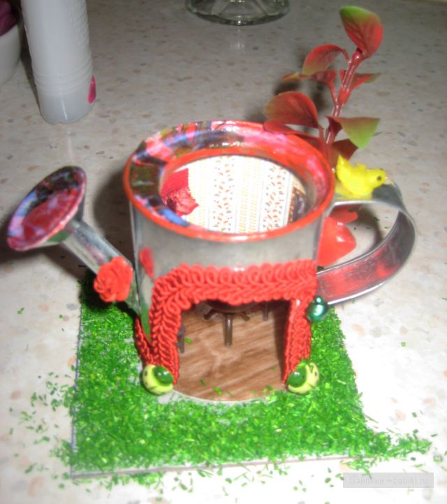 Два румбокса. Домики для кукол. "У камина" и "Домик в лейке"