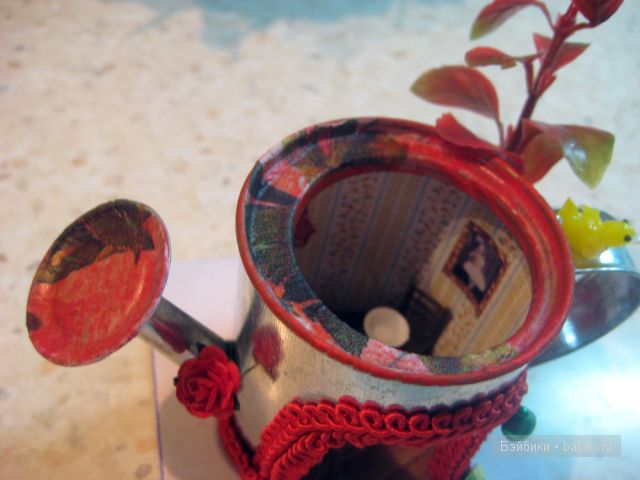 Два румбокса. Домики для кукол. "У камина" и "Домик в лейке"