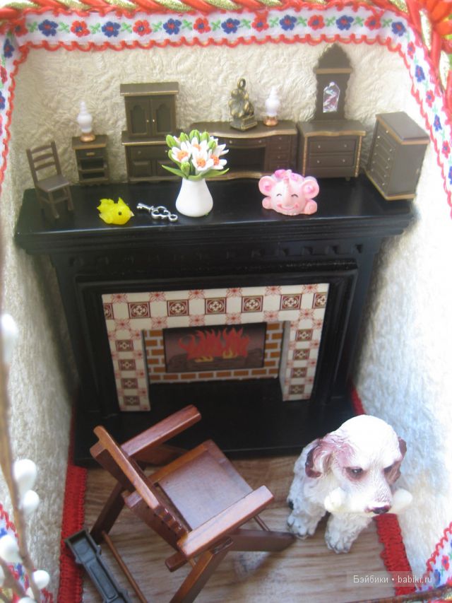 Два румбокса. Домики для кукол. "У камина" и "Домик в лейке"