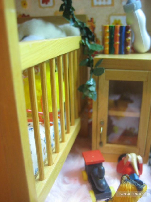 Детская комната для куклы в фонаре. Иванникова Марина