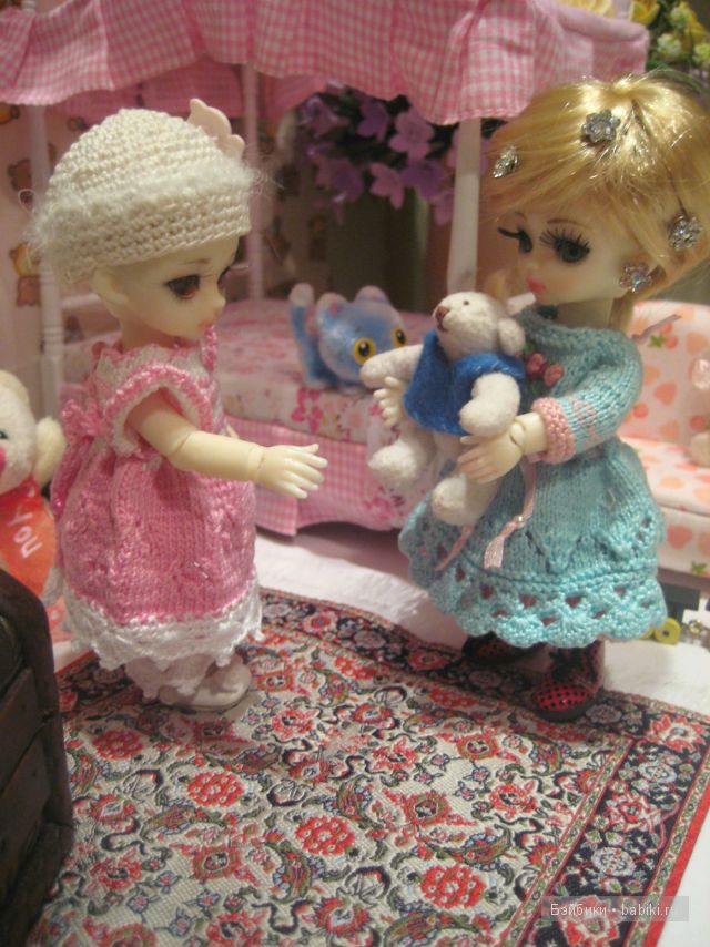 Встреча сестренок — Худжики