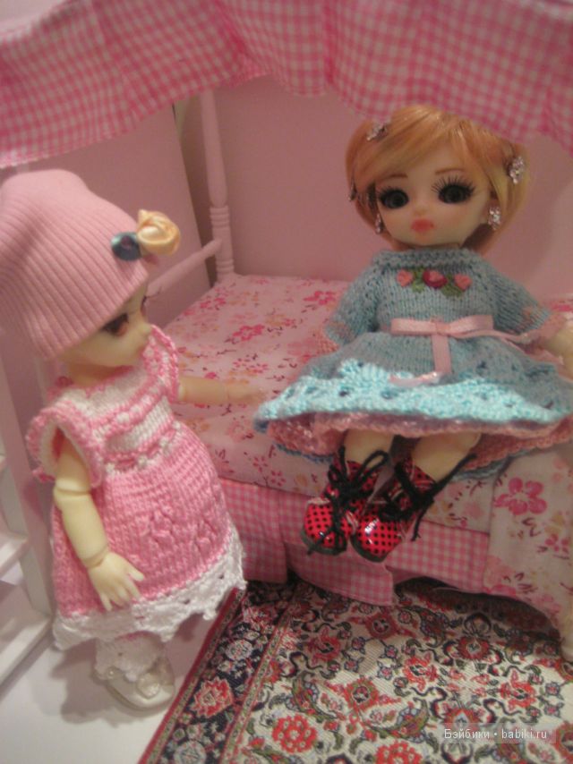 Встреча сестренок — Худжики