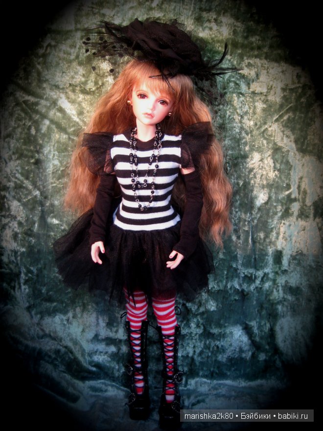 Новый наряд и паричок Бэтти от Iplehouse