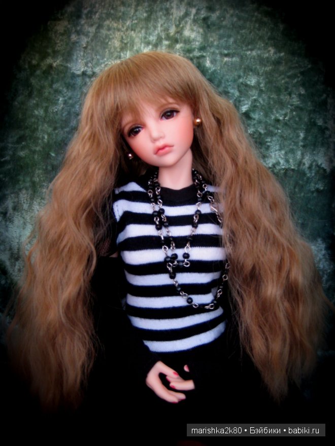 Новый наряд и паричок Бэтти от Iplehouse