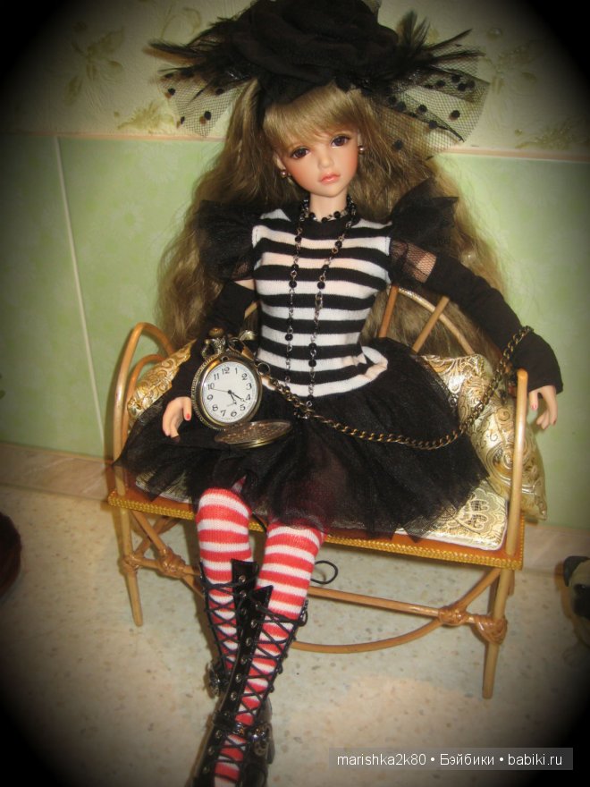 Новый наряд и паричок Бэтти от Iplehouse