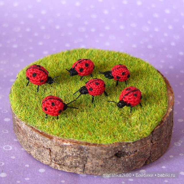 Миниатюрные вязаные композиции от Мариэллы (Mariella)