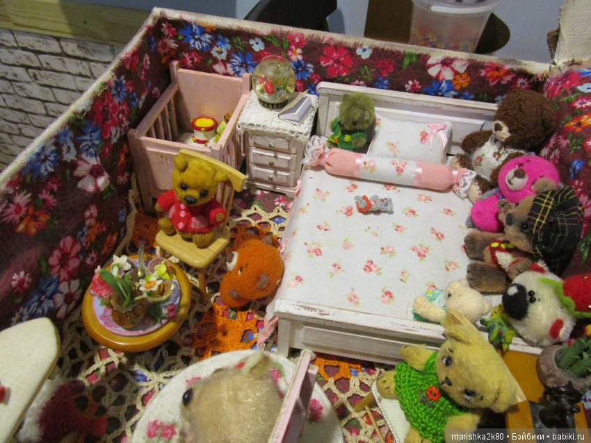 Чемоданчик с мини мишками