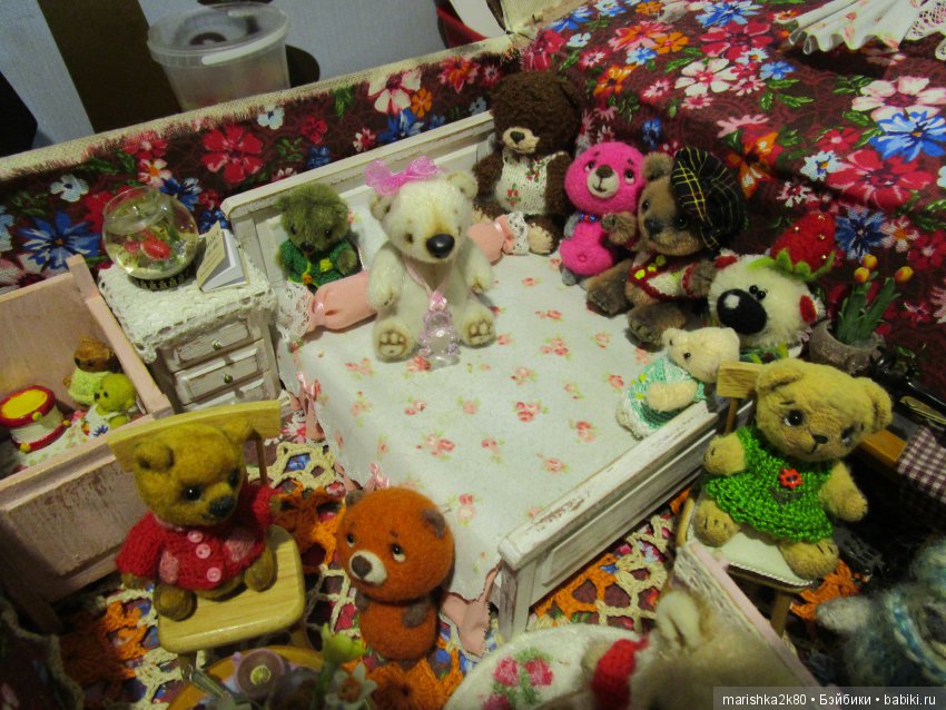 Чемоданчик с мини мишками