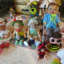 Кучка малышей до 7 см