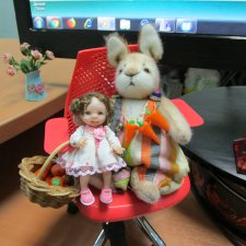 А у вас кто-то живет на работе