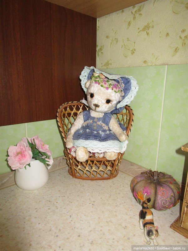 История моей полки. Как живут мои куклы в интерьере