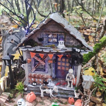 Домик на хэллоуин