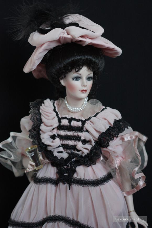 Victoria, Coca Cola, Franklin Mint, porcelain doll Victoria, Coca Cola, Franklin Mint, porcelain doll