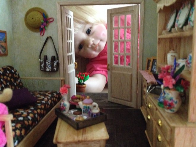 румбокс, автор Мальковская Ксения; Луна, М.Левениг