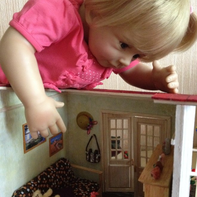 румбокс, автор Мальковская Ксения; Луна, М.Левениг