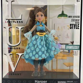 Промофото кукол "L.U.V. Dolls" от Far Out Toys