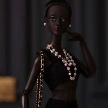 Defa Lucy Series 2: Paris