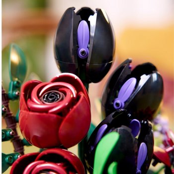 Наборы Dark Flower Arrangement и Hanging Golden Pothos