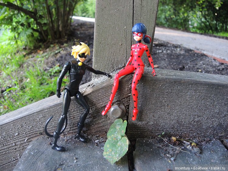 Фигурки Леди Баг и Супер-Кот