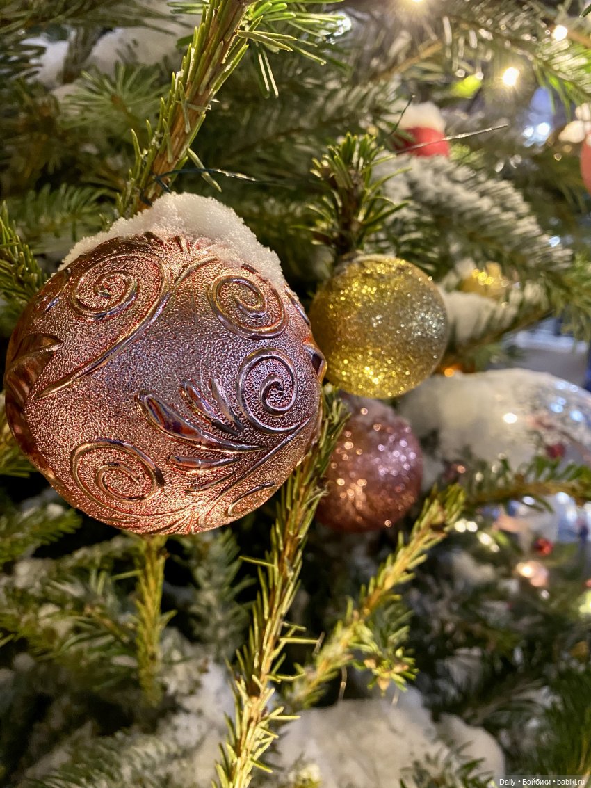 Новый год настает. Что он нам принесет