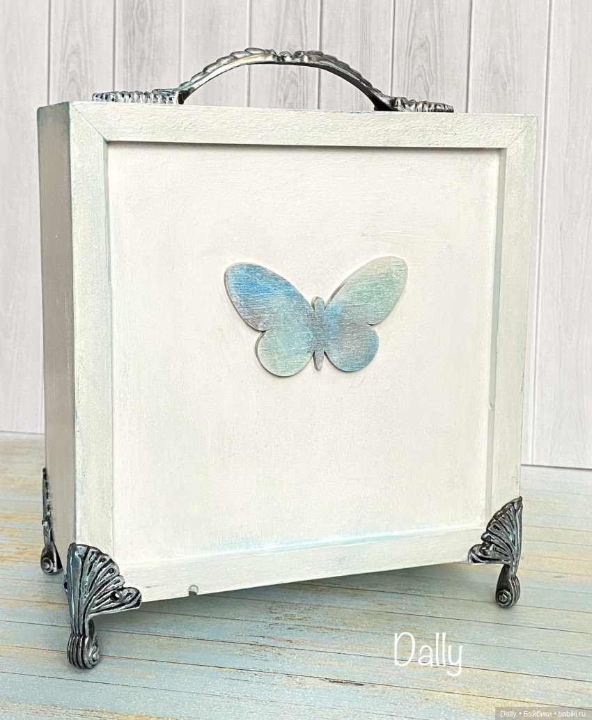 Белый минирумбокс — Румбоксы и кукольные интерьеры: фото (фото 4)