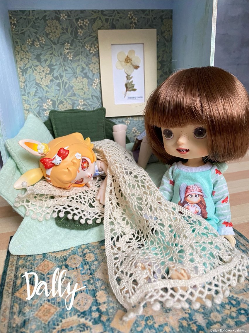 Доллбокс с цветком — Румбоксы и кукольные интерьеры: фото