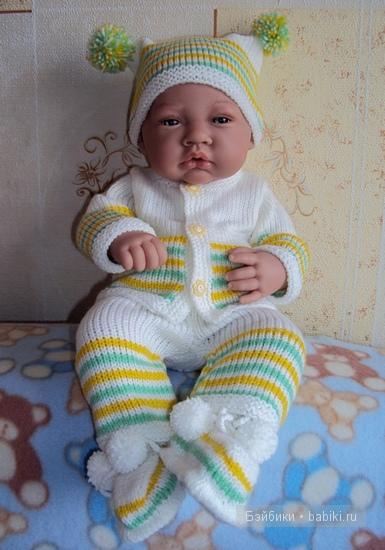 Костюмчики для кукол Antonio Juan