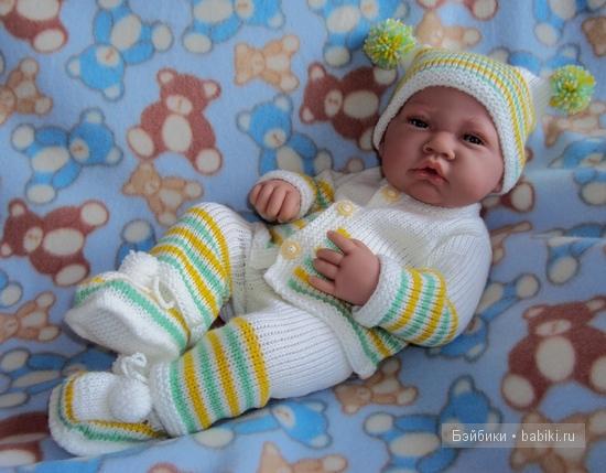 Костюмчики для кукол Antonio Juan