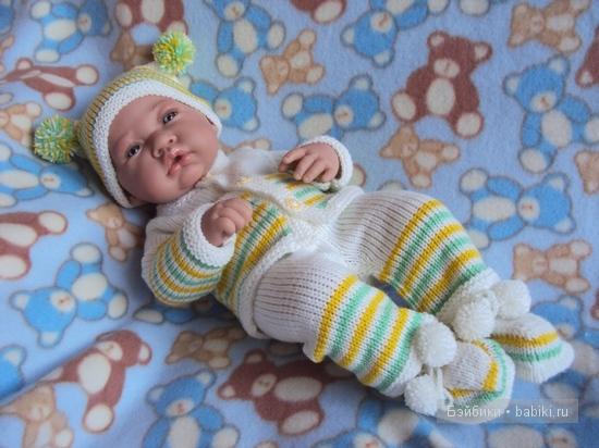 Костюмчики для кукол Antonio Juan