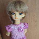 Малисса модничает.