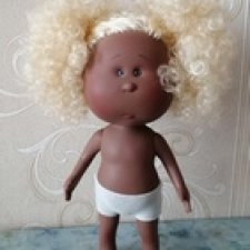 Mia Nines D'Onil, Мия