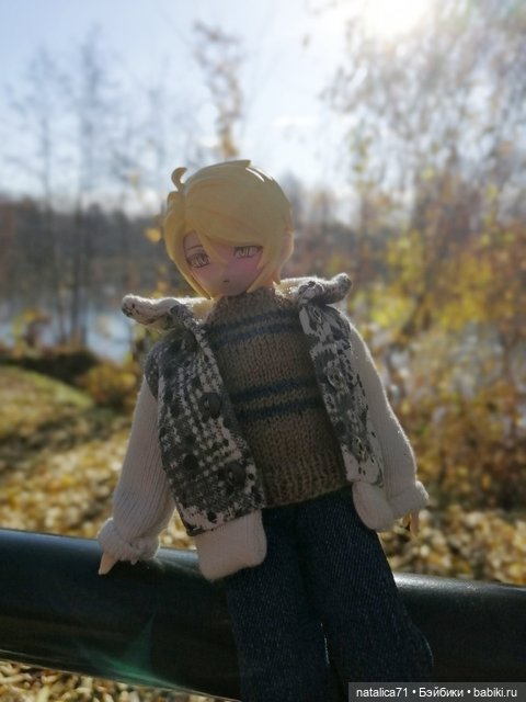 Солнечный день в октябре — Куклы Simontoys и Come4Free (Blind Box): Teennar (фото 9)