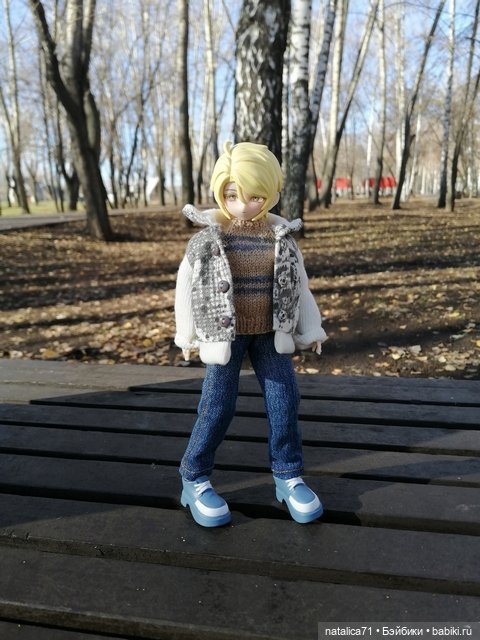 Солнечный день в октябре — Куклы Simontoys и Come4Free (Blind Box): Teennar (фото 3)