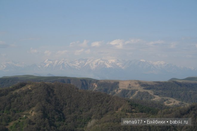 Домбай – страна синего неба, щедрого солнца и снежных вершин, страна, воспетая поэтами