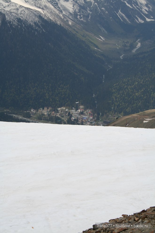 Домбай – страна синего неба, щедрого солнца и снежных вершин, страна, воспетая поэтами