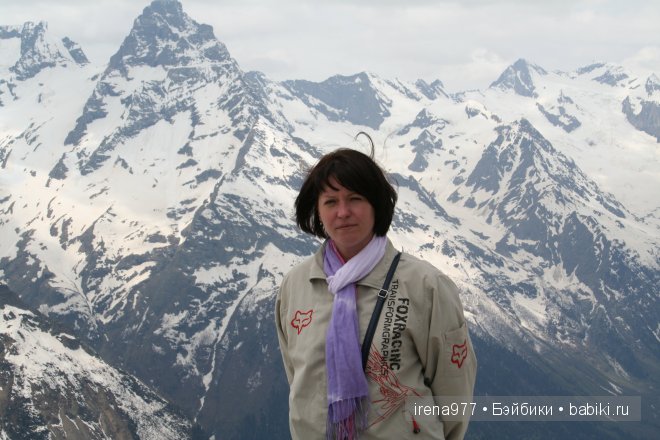 Домбай – страна синего неба, щедрого солнца и снежных вершин, страна, воспетая поэтами