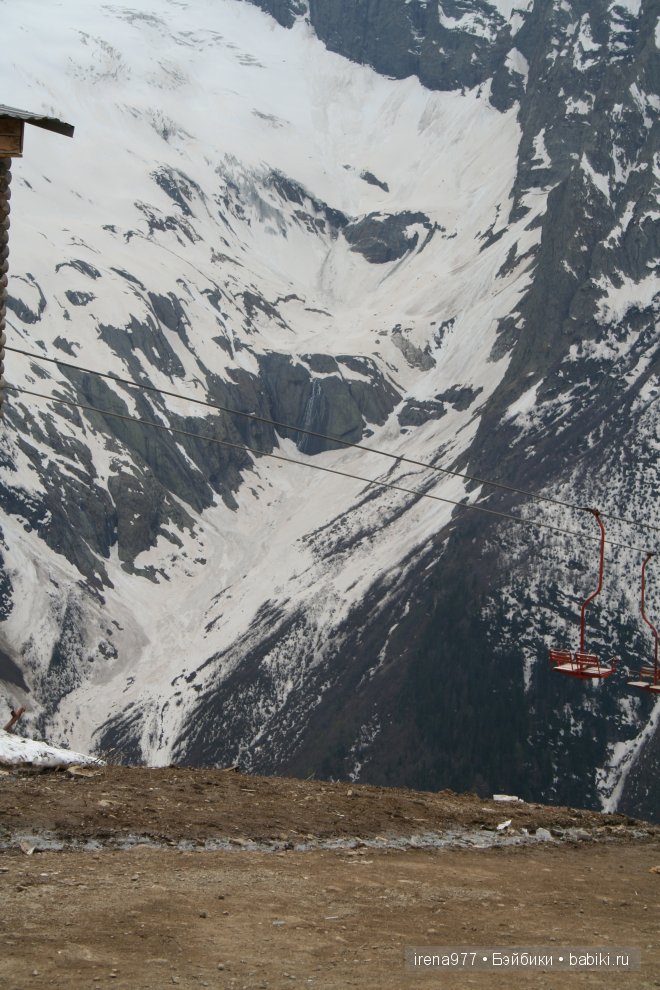 Домбай – страна синего неба, щедрого солнца и снежных вершин, страна, воспетая поэтами